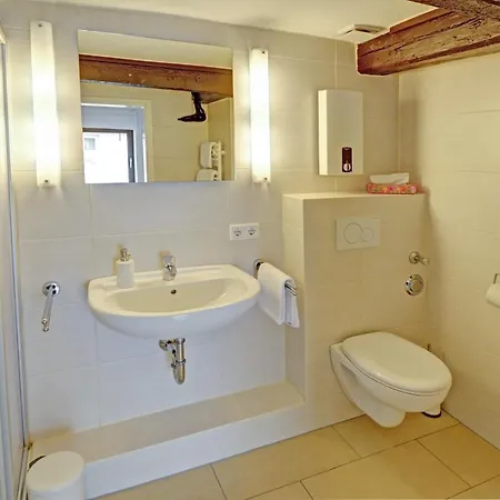 Apartment Fewo1846 - An Der Alten Kaffeerösterei - Stilvoll Eingerichtete 2-zimmer-wohnung Im Stadtzentrum Flensburg