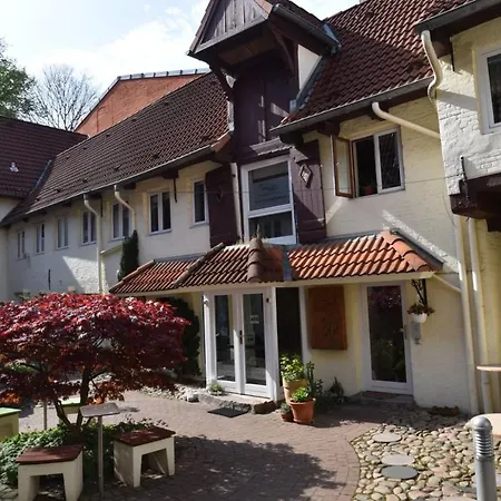 Apartment Fewo1846 - An Der Alten Kaffeerösterei - Stilvoll Eingerichtete 2-zimmer-wohnung Im Stadtzentrum Flensburg